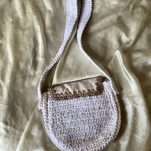 VTG Crochet Raffia Long strap Embroidered Floral Pouch Bag Purse - Picture 2 of 6